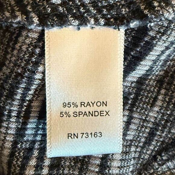 Cable & Gauge Long Black & White Tunic Sweater - Picture 6 of 6